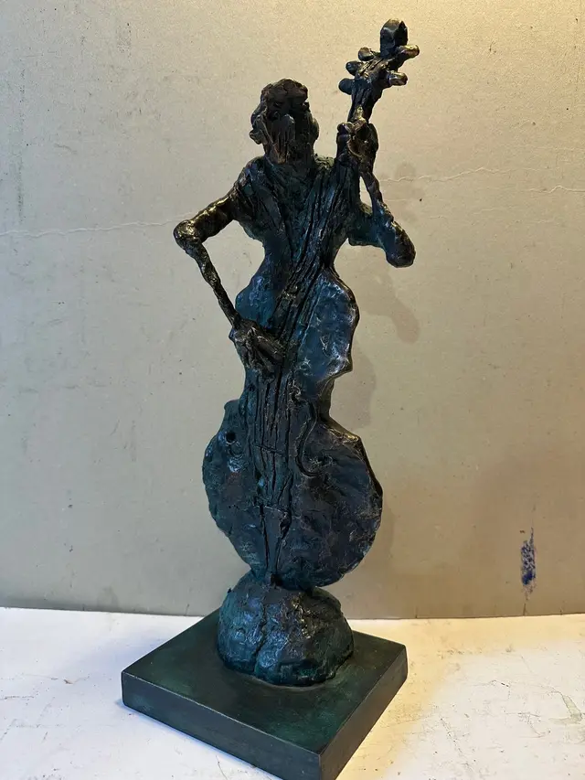 Cellist – 2